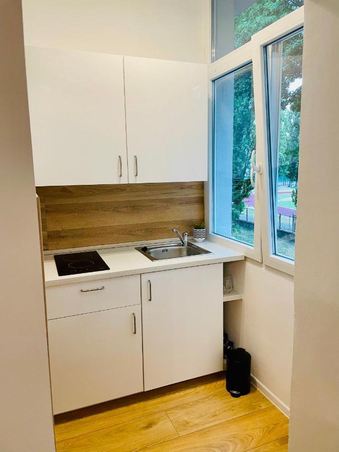 Studio Apartment Dandelion Bratislava Exterior foto